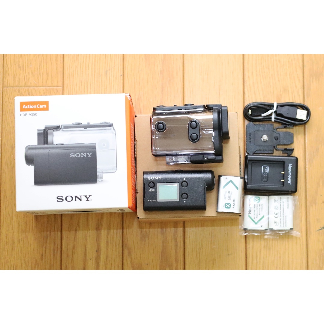 SONY アクションカメラ HDR-AS50美品 おまけ付(予備バッテリー SONY アクションカメラ HDR-AS50美品 おまけ付(予備バッテリー
