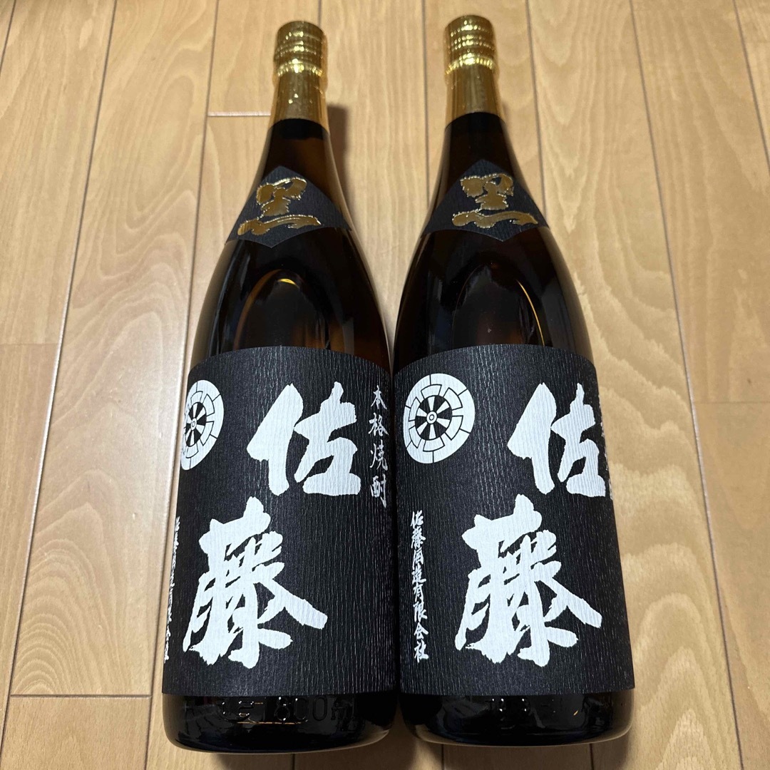 佐藤酒造(サトウシュゾウ)の本格焼酎　佐藤黒麹　1,800ml２本セット　希少品 食品/飲料/酒の酒(焼酎)の商品写真