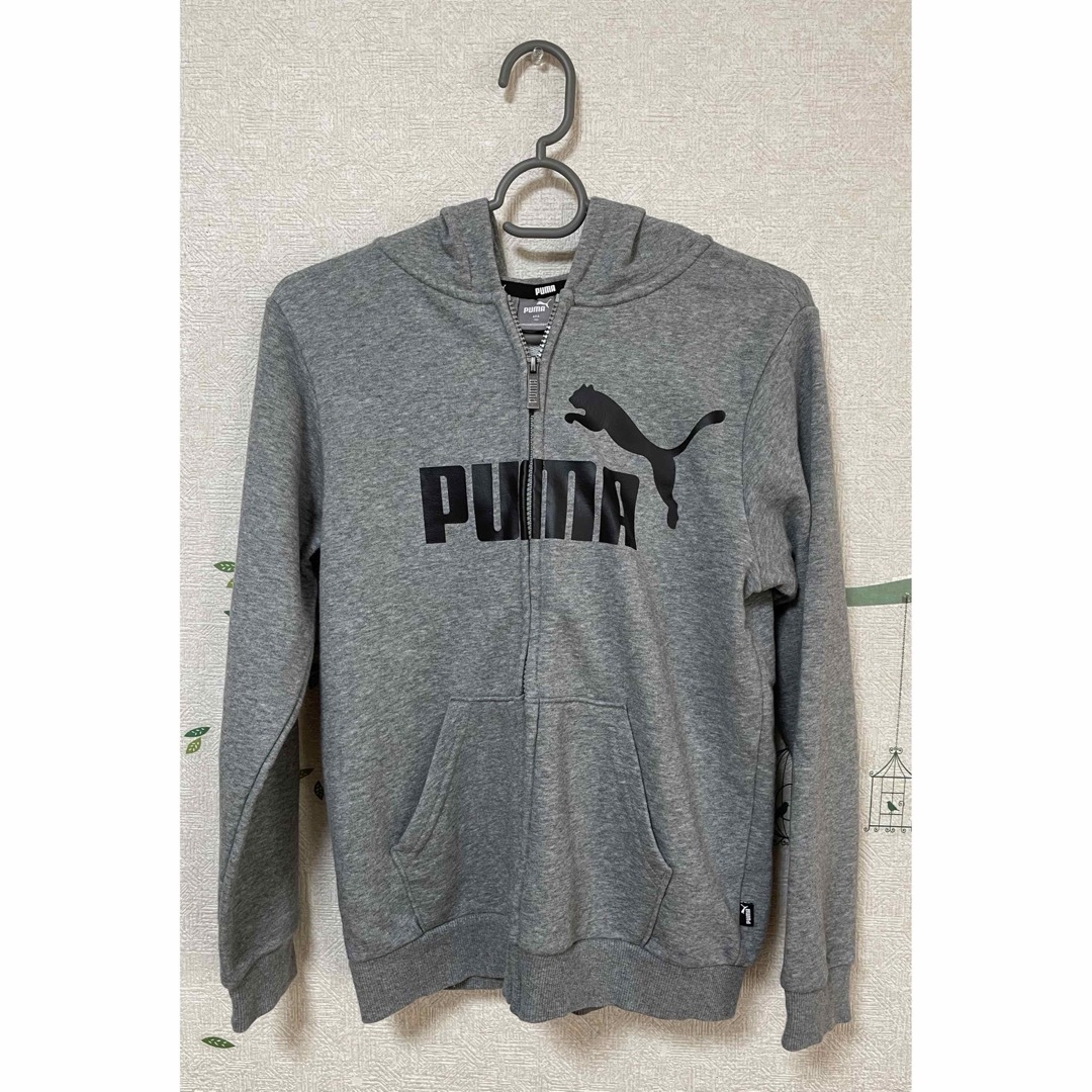 PUMA(プーマ)のPUMA パーカー 150 キッズ/ベビー/マタニティのキッズ服男の子用(90cm~)(ジャケット/上着)の商品写真