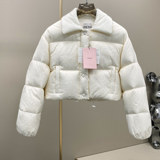 ミュウミュウ ダウンジャケット(レディース)の通販 80点 | miumiuの