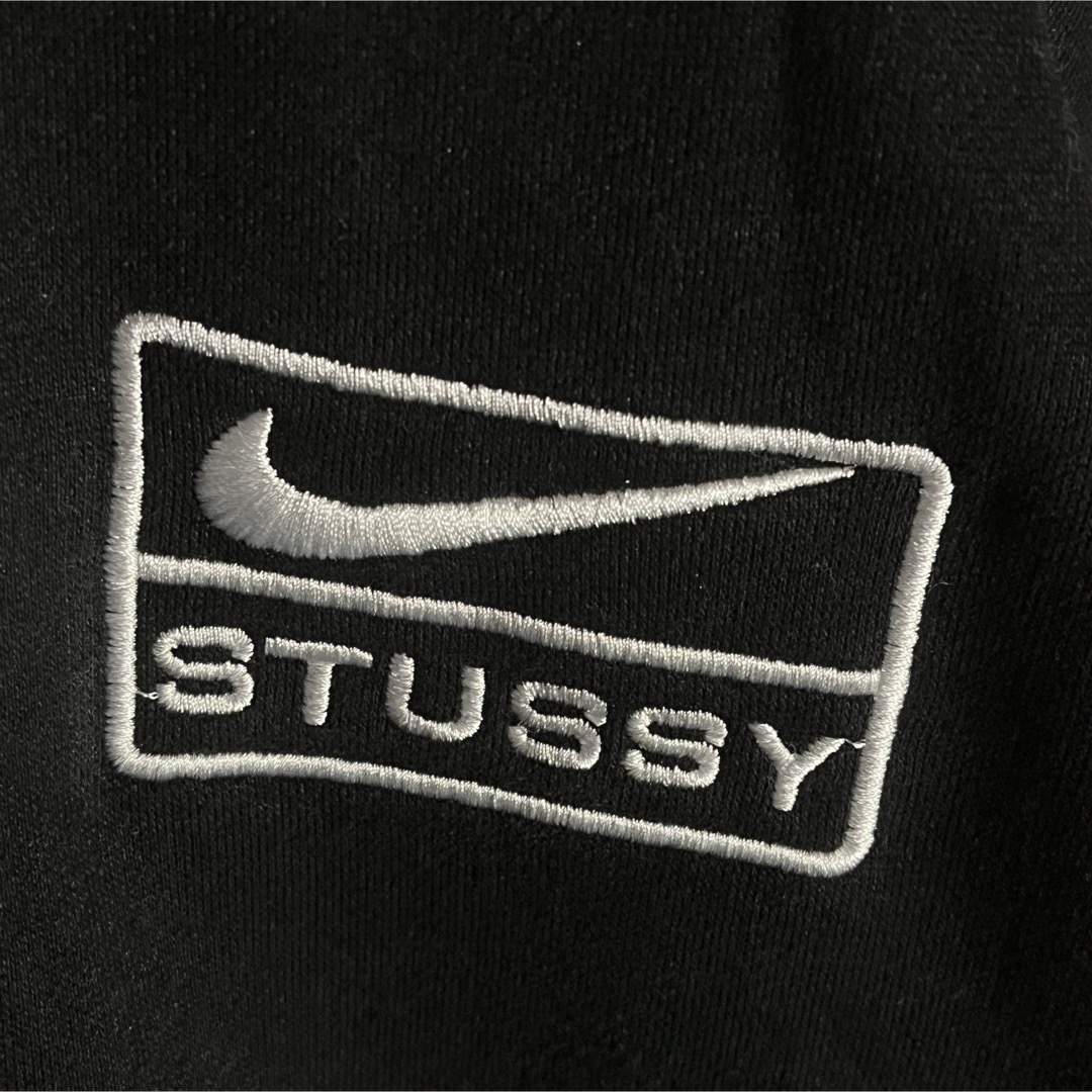 NIKE \u0026 stussy コラボ　スウェット　ワンポイント