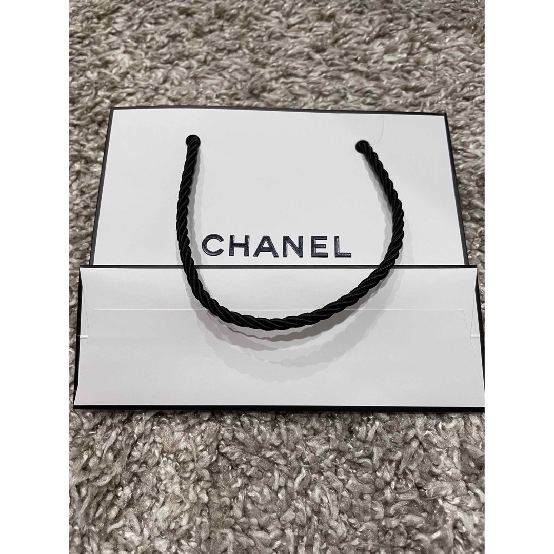 CHANEL(シャネル)のCHANEL ショップ袋　包み紙　メッセージカード レディースのバッグ(ショップ袋)の商品写真