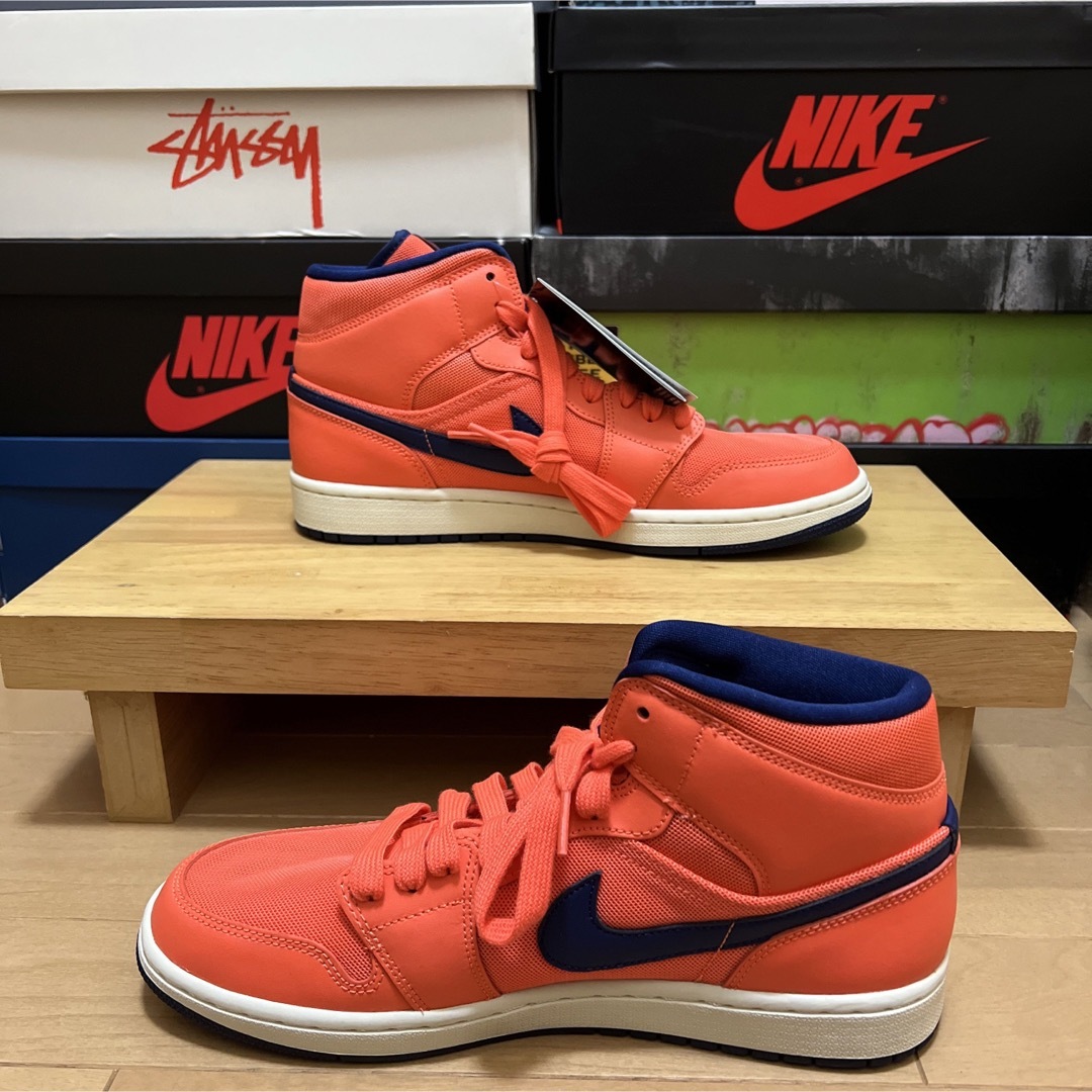 Jordan Brand（NIKE）(ジョーダン)のAIR JORDAN 1 MID “Turf Orange/Blue Void” メンズの靴/シューズ(スニーカー)の商品写真