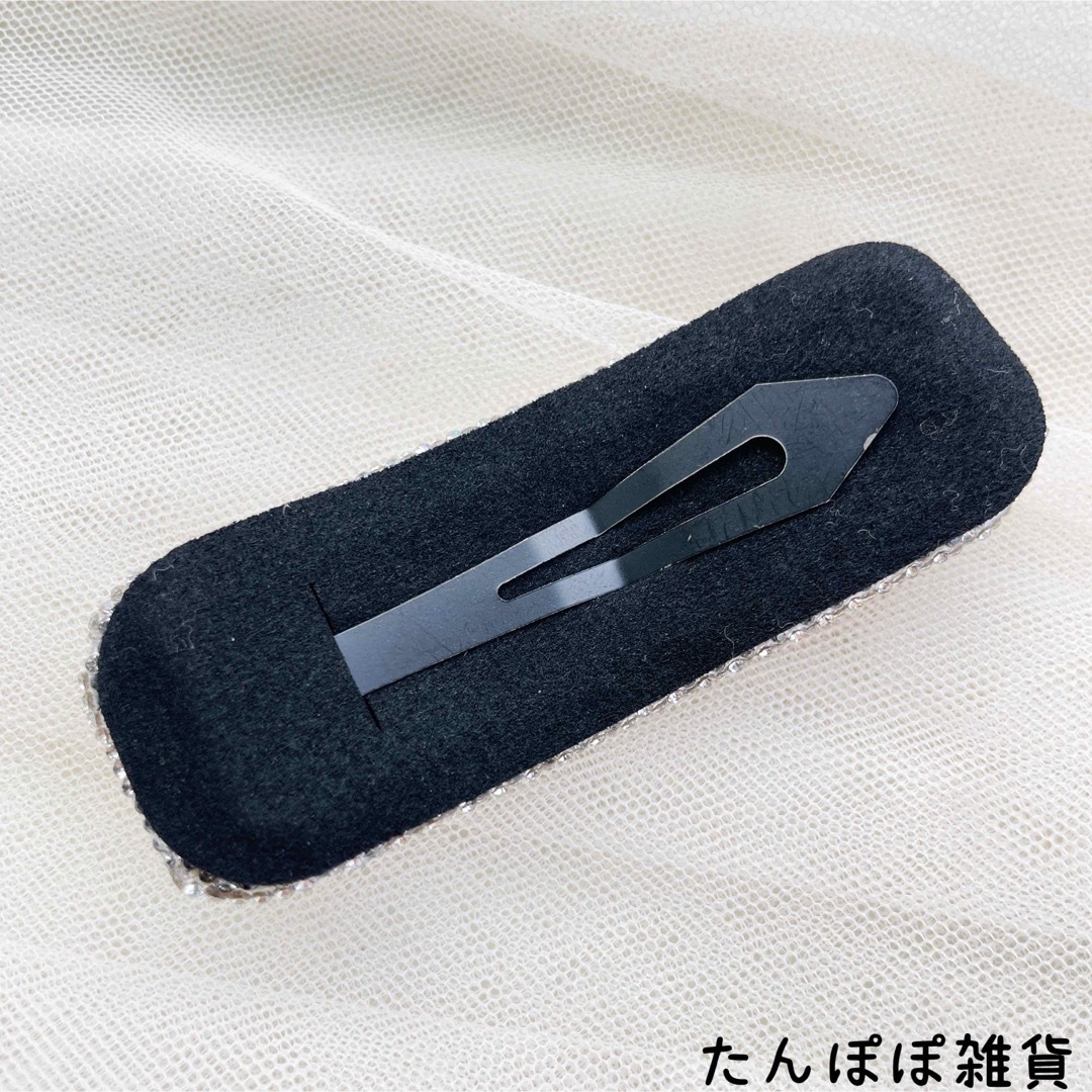 1個 ふわふわ大きめ四角形 キラキラストーン満々 パッチンピン 1個 ふわふわ大きめ四角形 キラキラストーン満々 パッチンピン