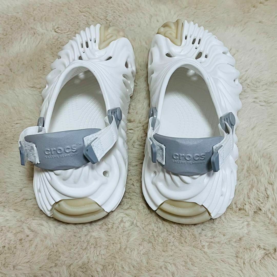 crocs(クロックス)の【ほぼ未使用】CROCS × SALEHE BEMBURY コラボ サンダル メンズの靴/シューズ(サンダル)の商品写真