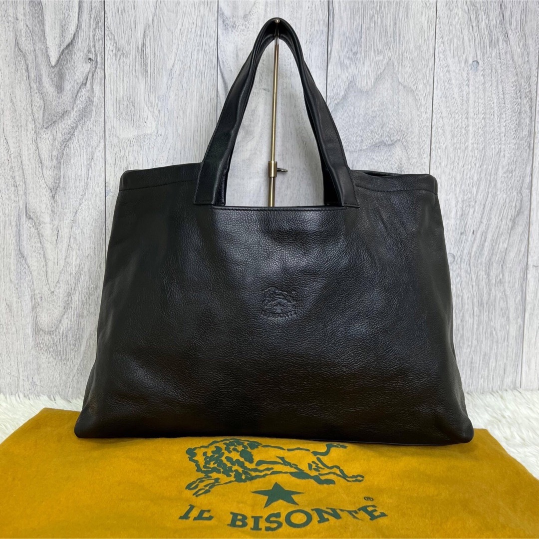 IL BISONTE - 美品♡保存袋付♡イルビゾンテ レザー エンボスロゴ