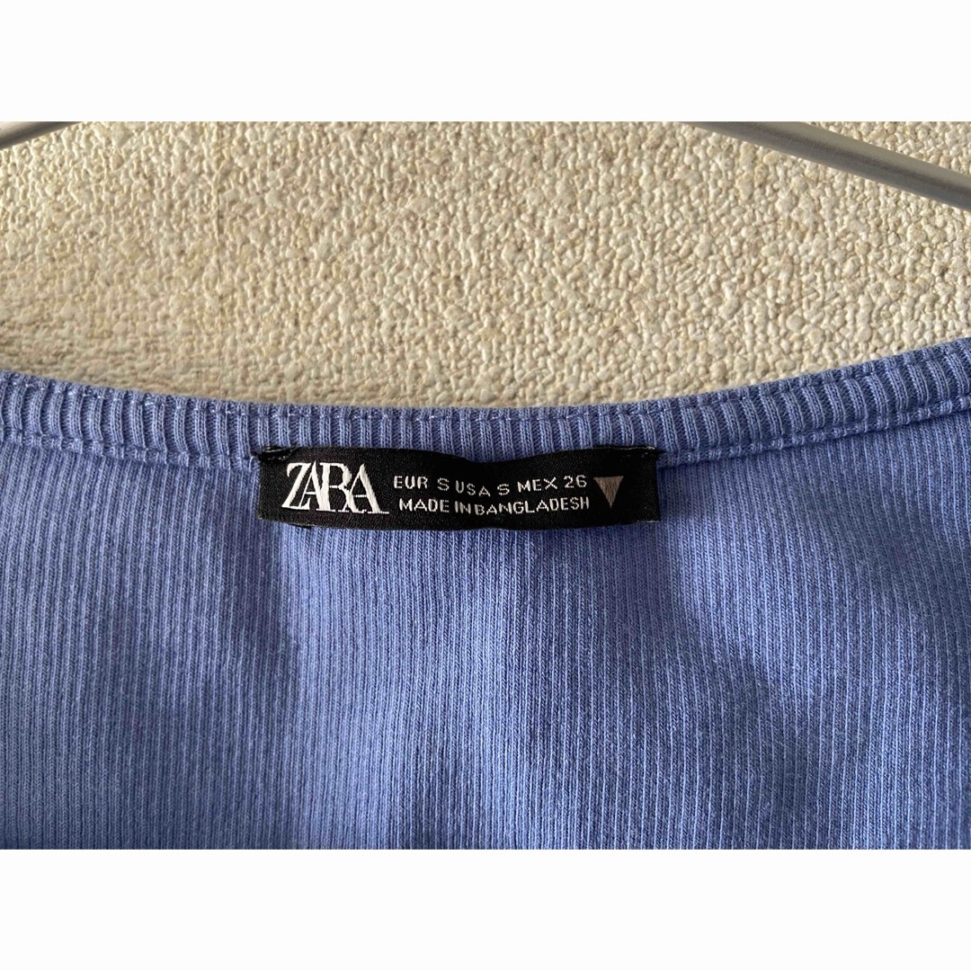 ZARA(ザラ)のZARA ザラ クロップド リブ トップス シャーリング レディースのトップス(Tシャツ(半袖/袖なし))の商品写真