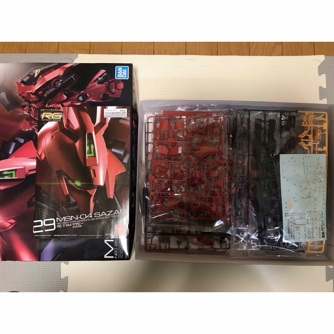 BANDAI(バンダイ)のRG MSN-04 SAZABI エンタメ/ホビーのおもちゃ/ぬいぐるみ(模型/プラモデル)の商品写真