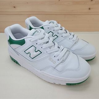 ニューバランス(New Balance)のニューバランス BB550SWB ホワイト/グリーン 22.5cm(スニーカー)