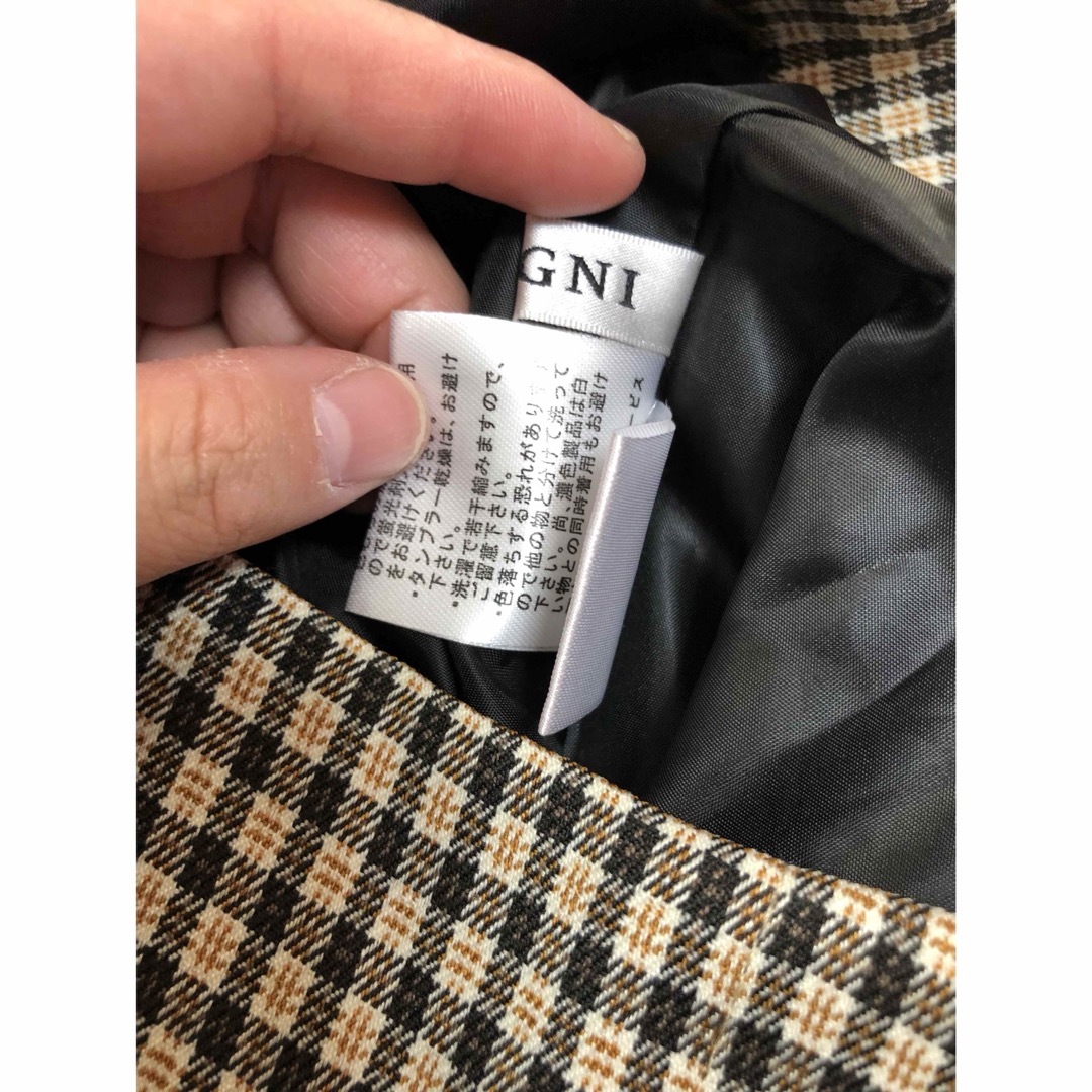 INGNI(イング)のINGNI 前ボタン チェック柄マーメイドスカート フォロー割引あり 値下げ レディースのスカート(ロングスカート)の商品写真