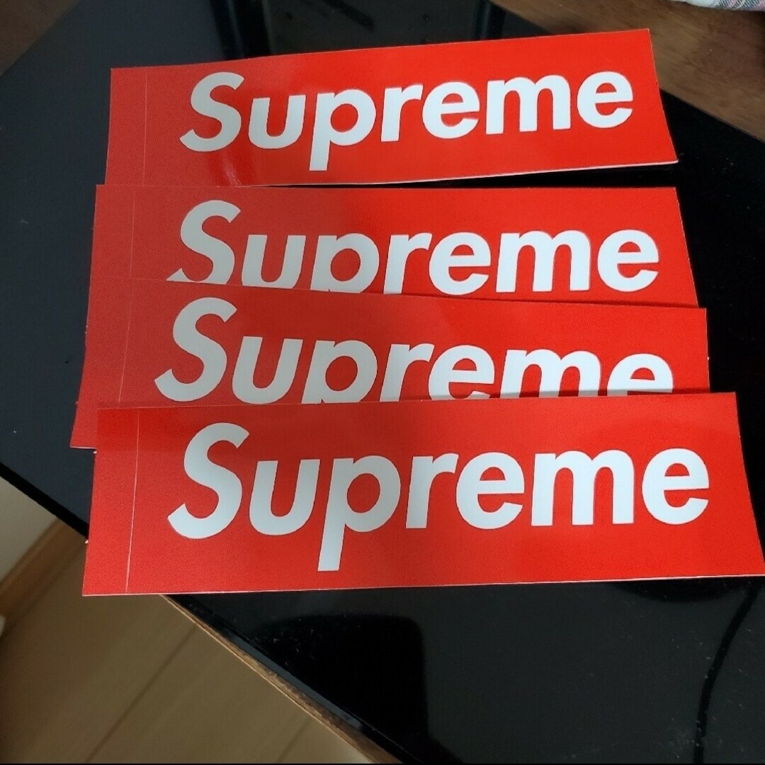 Supreme(シュプリーム)のSupremeBox Logo Sticker ( 4 Set ) メンズのメンズ その他(その他)の商品写真
