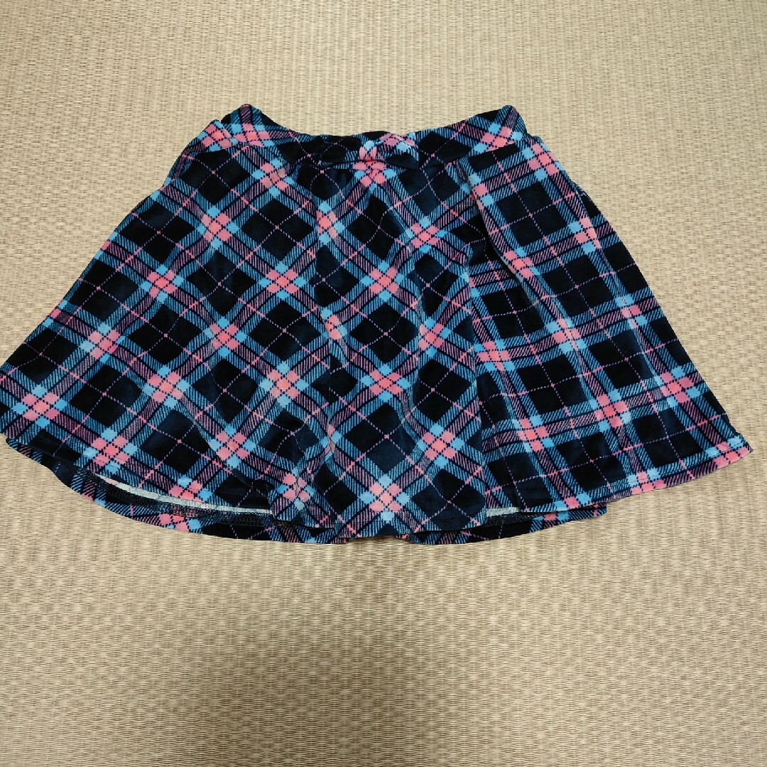 スカート　120 キッズ/ベビー/マタニティのキッズ服女の子用(90cm~)(スカート)の商品写真