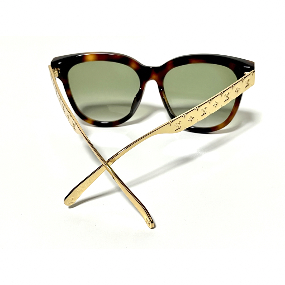 LOUIS VUITTON(ルイヴィトン)の✨美品⚜️LOUIS VUITTON⚜️サングラス LV モノグラム レディースのファッション小物(サングラス/メガネ)の商品写真
