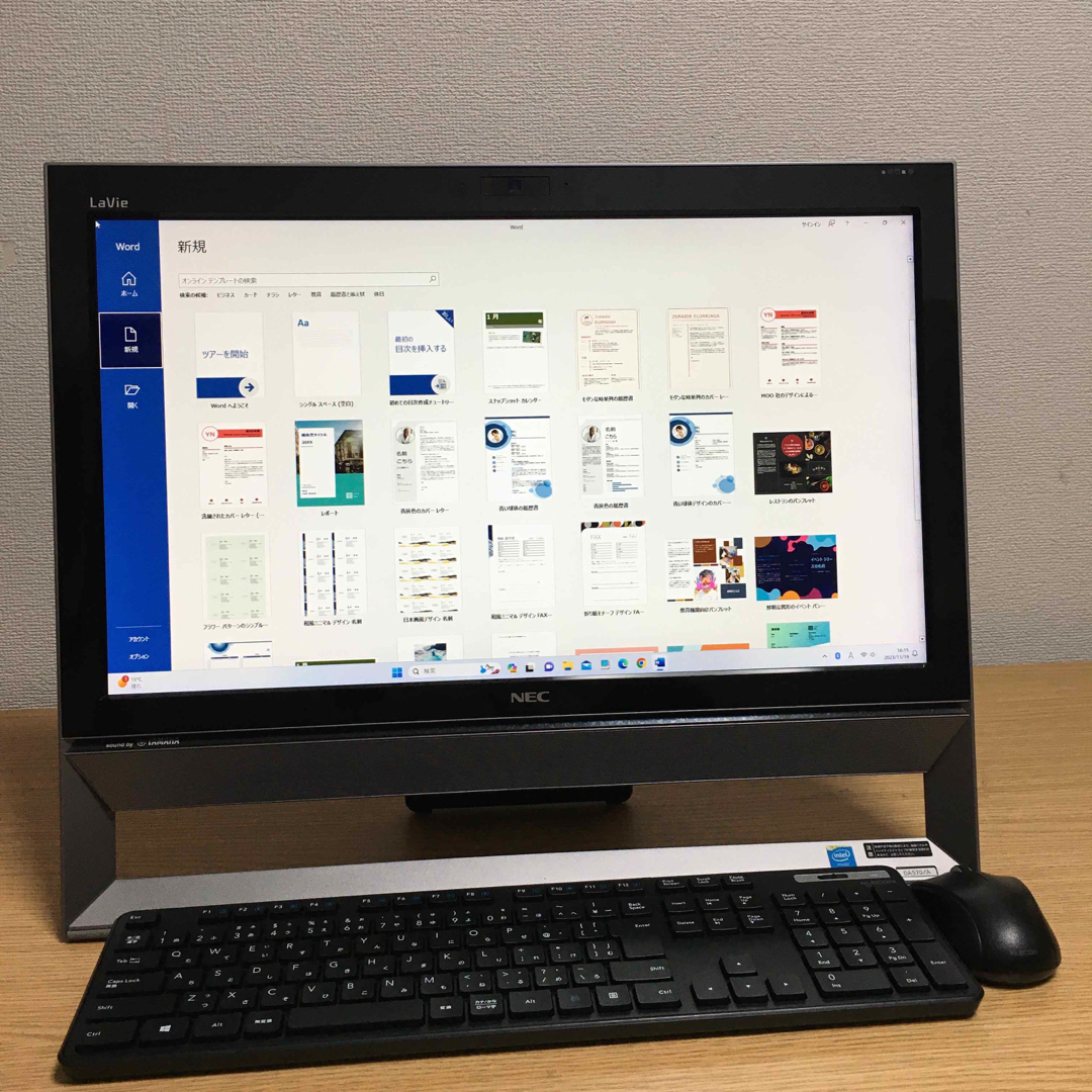 フルセット人気の21.5インチ 地デジ オールインワンPC NEC VALUESTAR