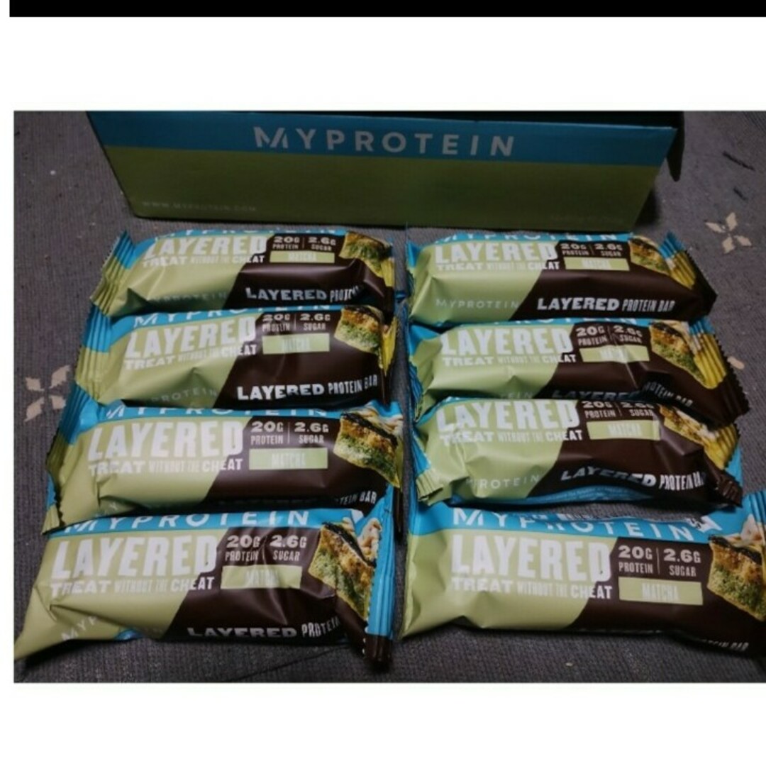 MYPROTEIN(マイプロテイン)のマイプロテイン　レイヤード　プロテインバー抹茶　8本　糖質制限　高タンパク質 食品/飲料/酒の健康食品(プロテイン)の商品写真