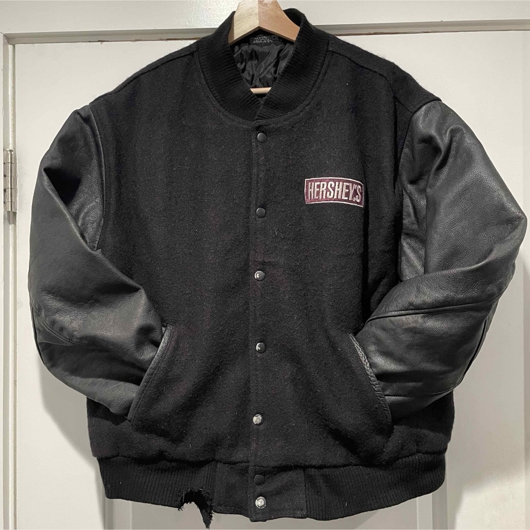 Vintage Godzilla Jacket ゴジラ スタジャン の通販 by X|ラクマ Vintage Godzilla Jacket ゴジラ スタジャン の通販 by X|ラクマ