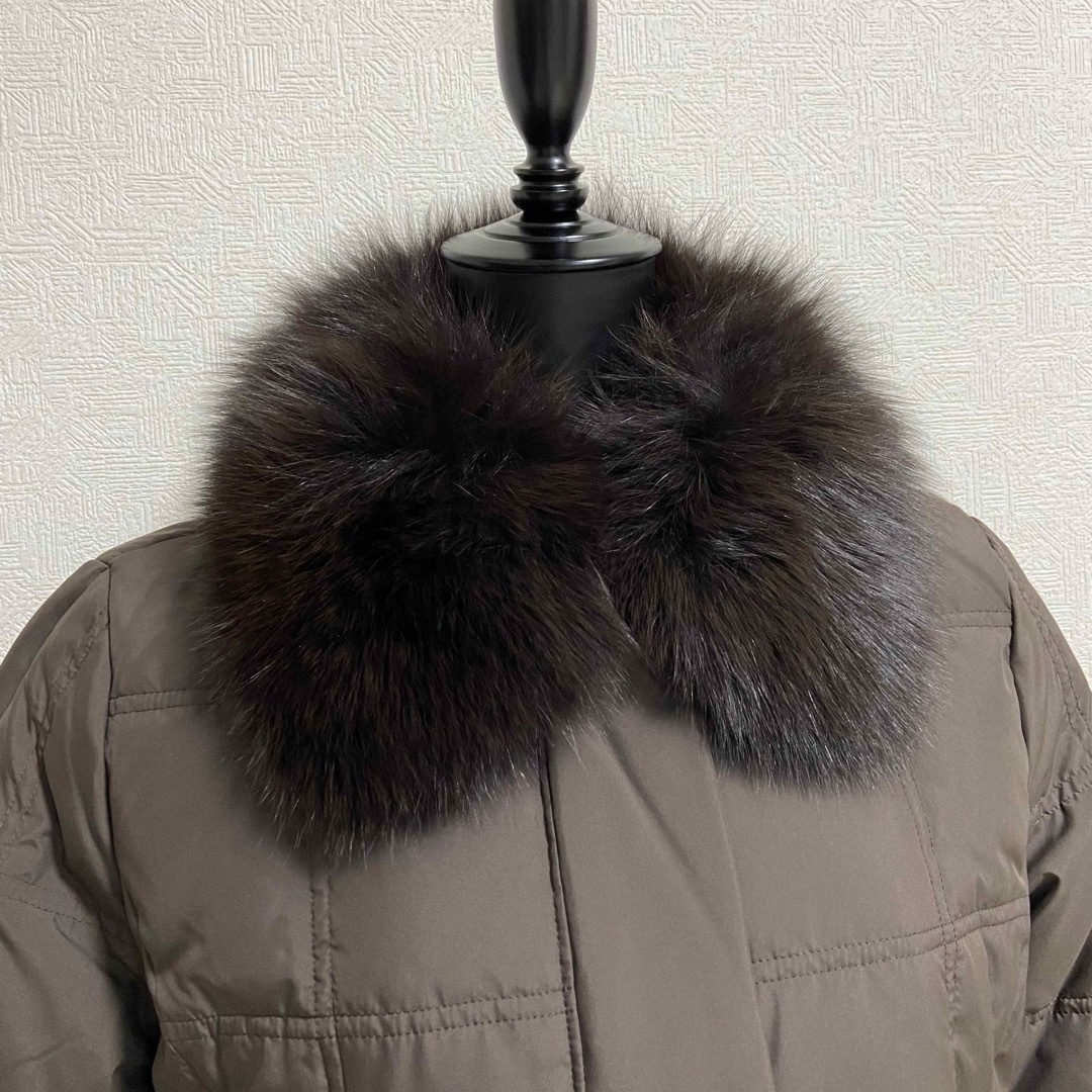 Max Mara(マックスマーラ)の新品 RECENTURE ブルーフォックスTEIJIN撥水 高機能ダウンコート レディースのジャケット/アウター(ダウンコート)の商品写真