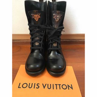 LOUIS VUITTON - ルイヴィトン モノグラム ライン ロゴ ショートブーツ