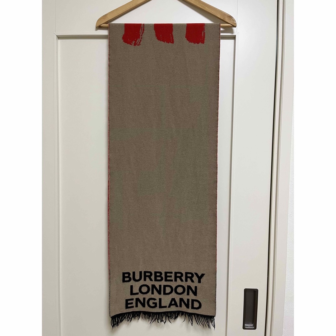 BURBERRY(バーバリー)のBURBERRY　バーバリー　マフラー　ウール95％ シルク5%　LOVEロゴ　 メンズのファッション小物(マフラー)の商品写真