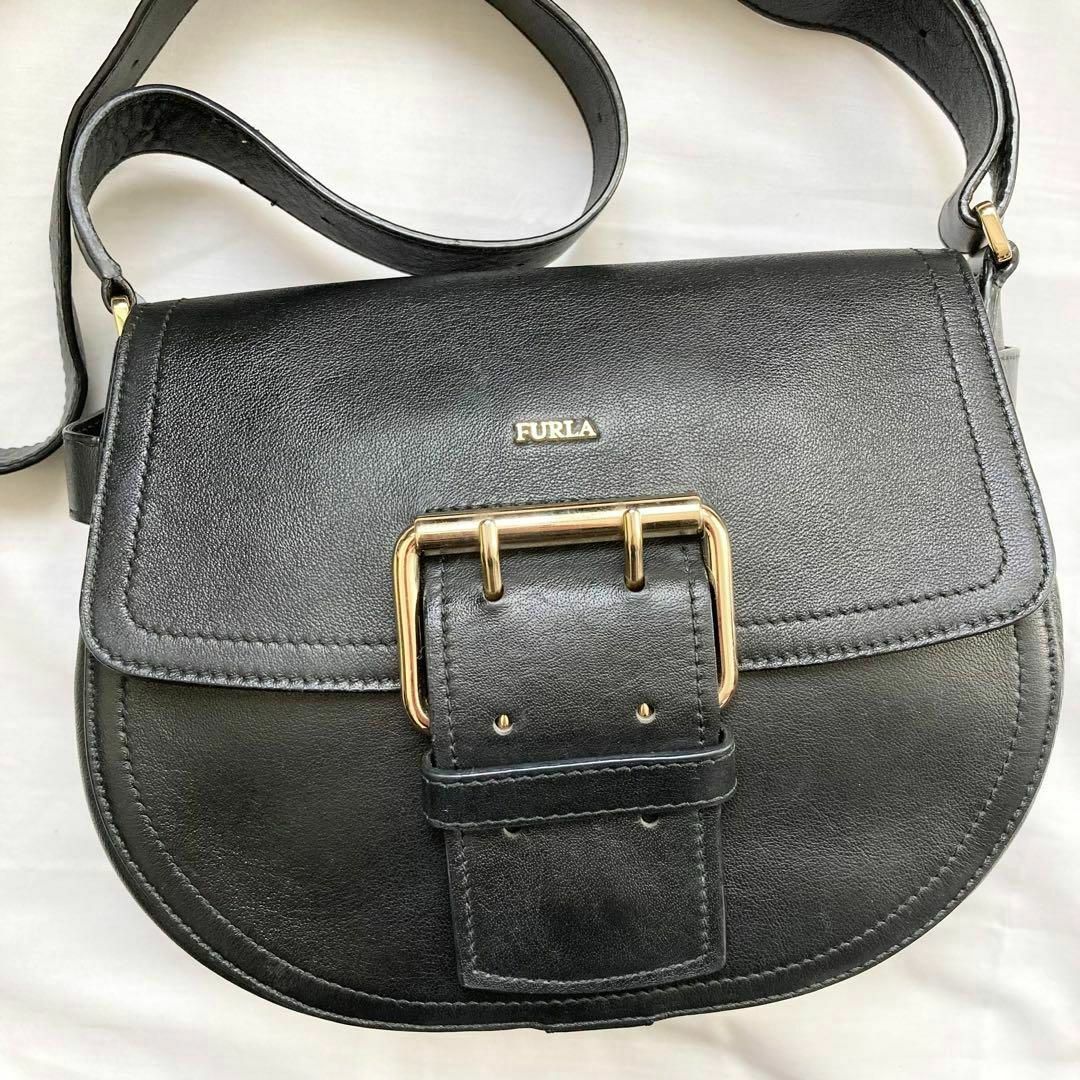 Furla(フルラ)の✨高級感✨FURLA フルラ ショルダーバッグ　レザー　ブラック　クロスボディ レディースのバッグ(ショルダーバッグ)の商品写真