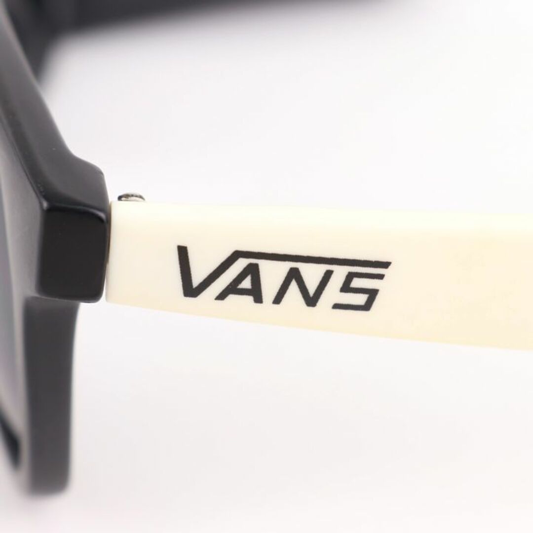 VANS(ヴァンズ)のバンズ サングラス ウェリントン フルリム フレーム 黒×白 ブランド アイウェア メンズ ブラック VANS メンズのファッション小物(サングラス/メガネ)の商品写真