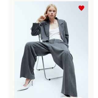 エイチアンドエム(H&M)のH&M 新品 ピンストライプワイドパンツ(カジュアルパンツ)