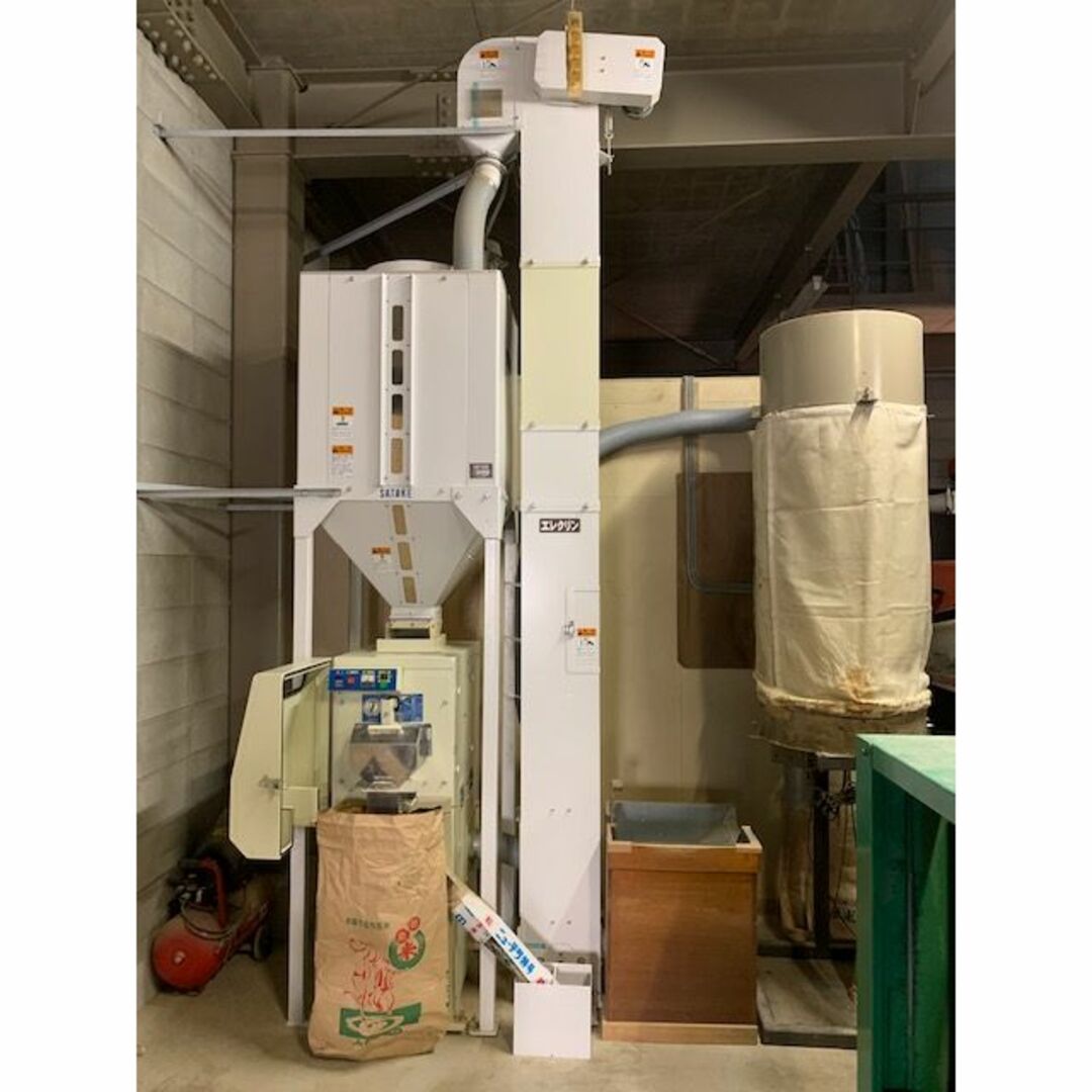 玄米24kg(8㎏×3)令和5年産新米ミルキークイーン 精米・分搗き 玄米24kg(8㎏×3)令和5年産新米ミルキークイーン 精米・分搗き