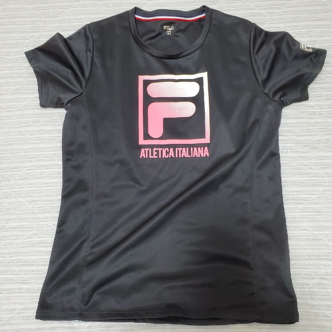 FILA(フィラ)のFILA　レディースTシャツLサイズ黒 スポーツ/アウトドアのランニング(ウェア)の商品写真