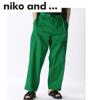 ニコアンド(niko and...)のniko and…　T/Cツイルルーズパンツ　グリーン(チノパン)