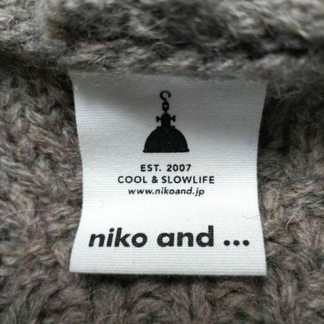 niko and... - ニコアンド フード付き ノースリーブ ケーブルニット