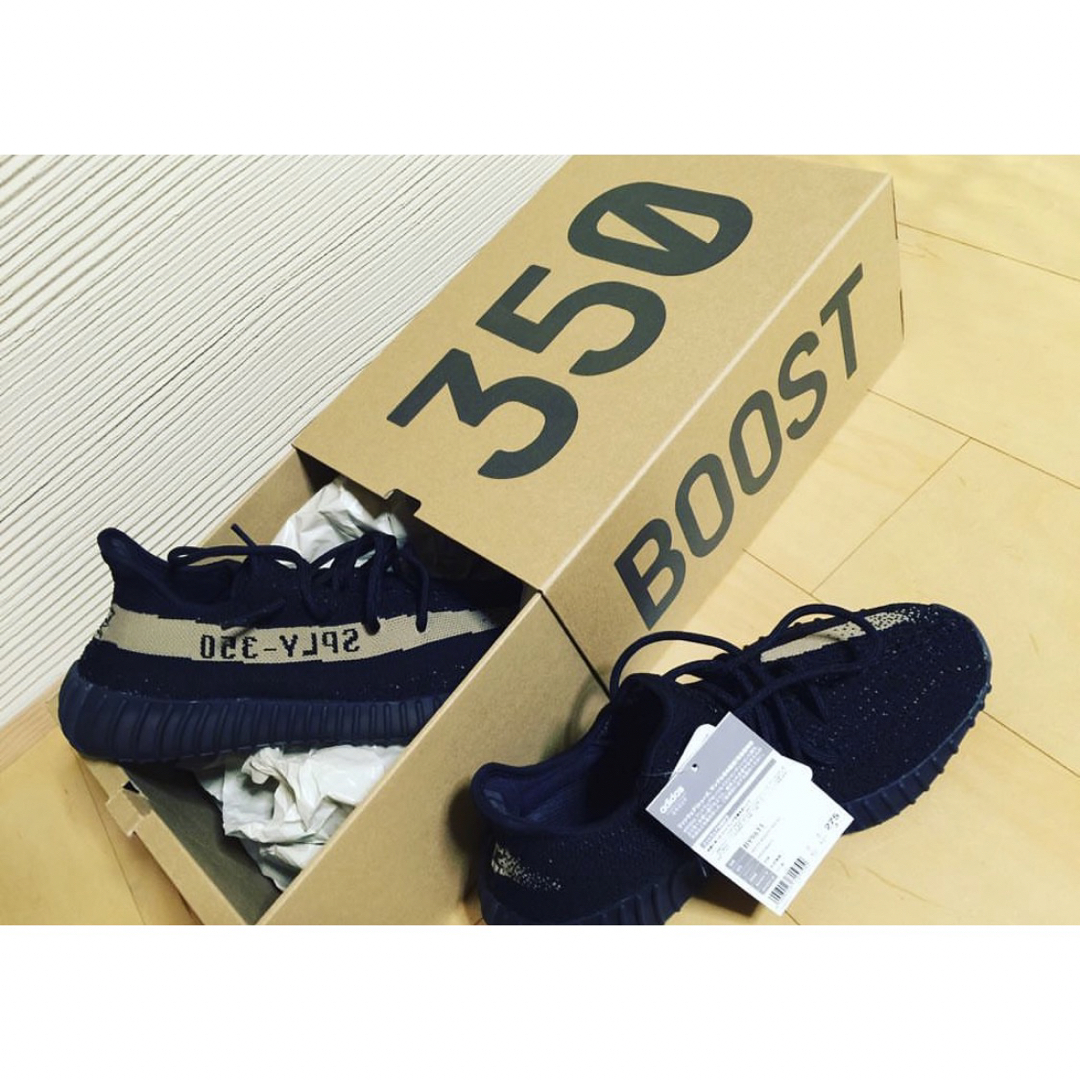 Yeezy boost イエロー　新品未使用