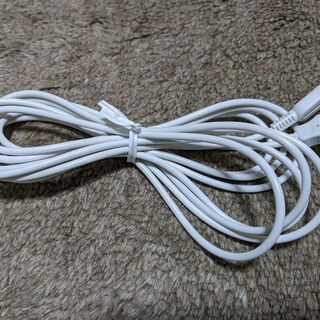 ウィーユー(Wii U)の美品　ニンテンドー　WiiU　ゲームパッド充電ケーブル　３ｍ　USBケーブル　金(その他)