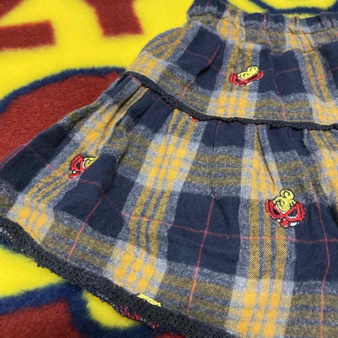 ローリング刺繍スカート(90)💛