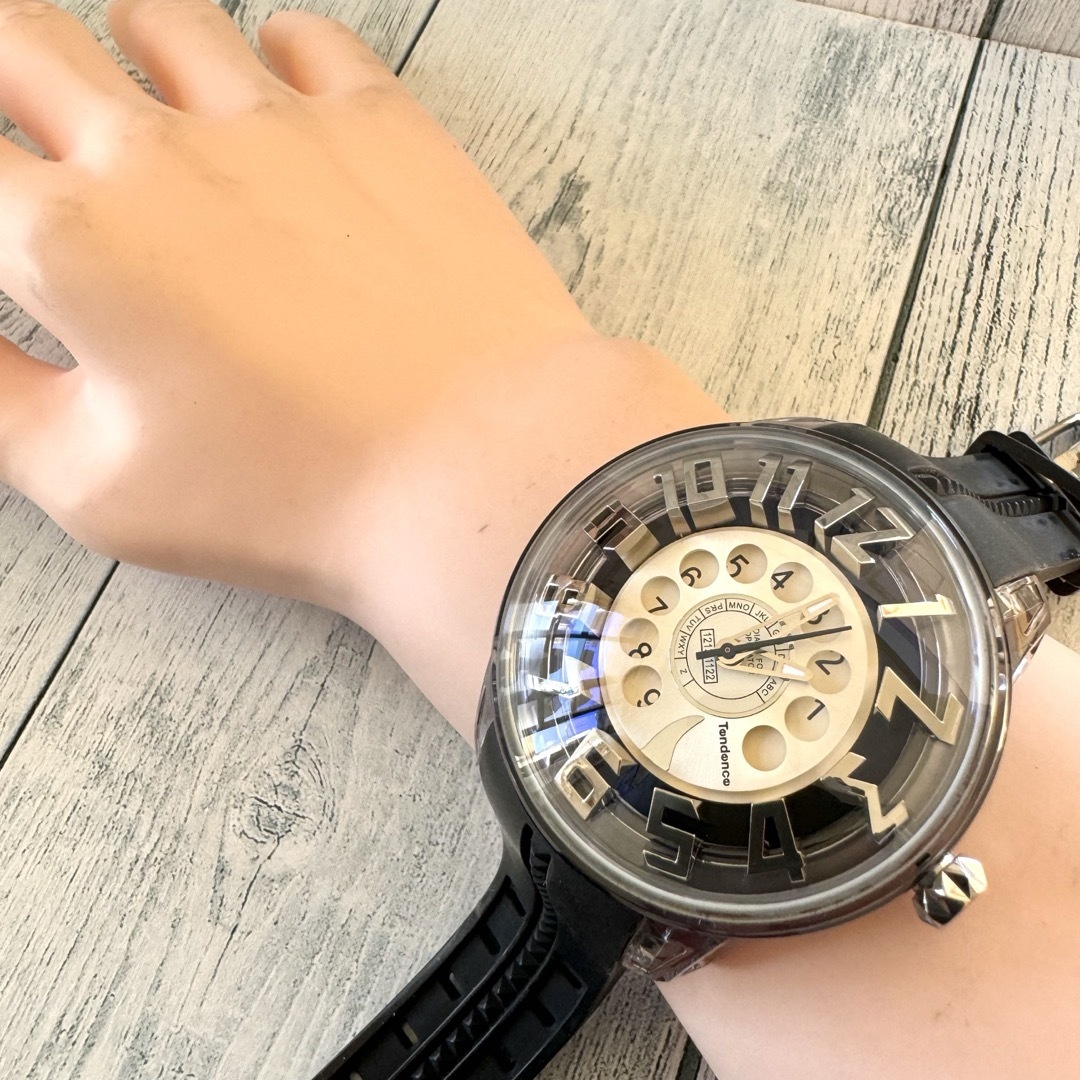 Tendence(テンデンス)の【希少】Tendence テンデンス キングドーム  腕時計 ヴィンテージフォン メンズの時計(腕時計(アナログ))の商品写真