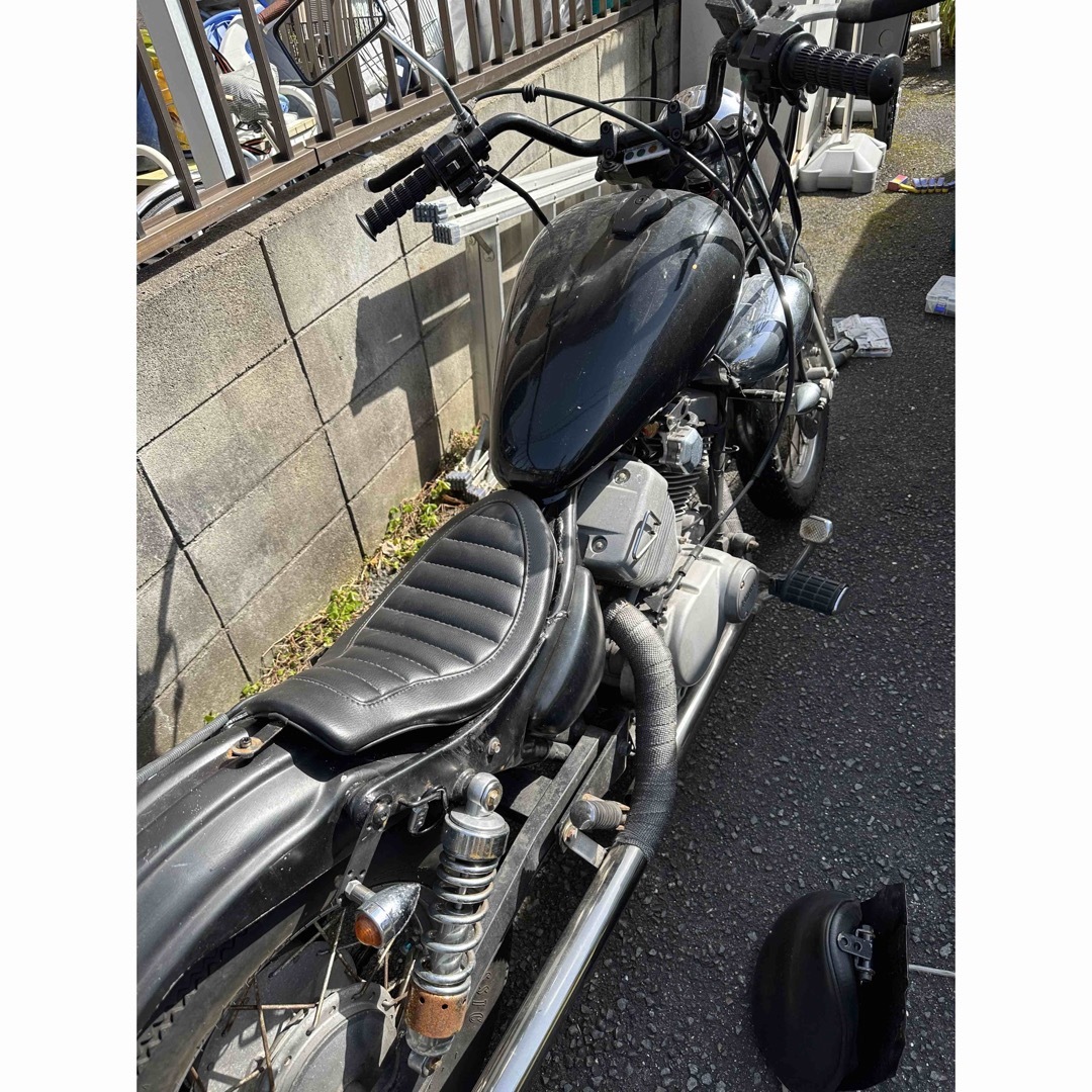 ヤマハ ビラーゴ250 3DM  EASY RIDERS社製  シングルシート 自動車/バイクのバイク(パーツ)の商品写真