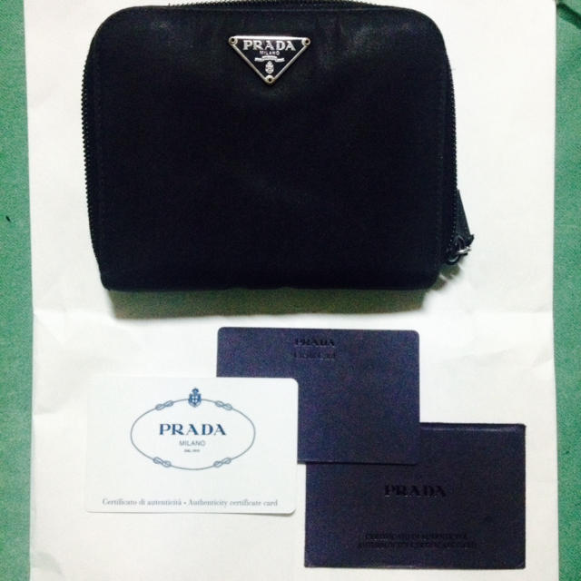 PRADA(プラダ)のPRADA♡正規品のお財布 レディースのファッション小物(財布)の商品写真