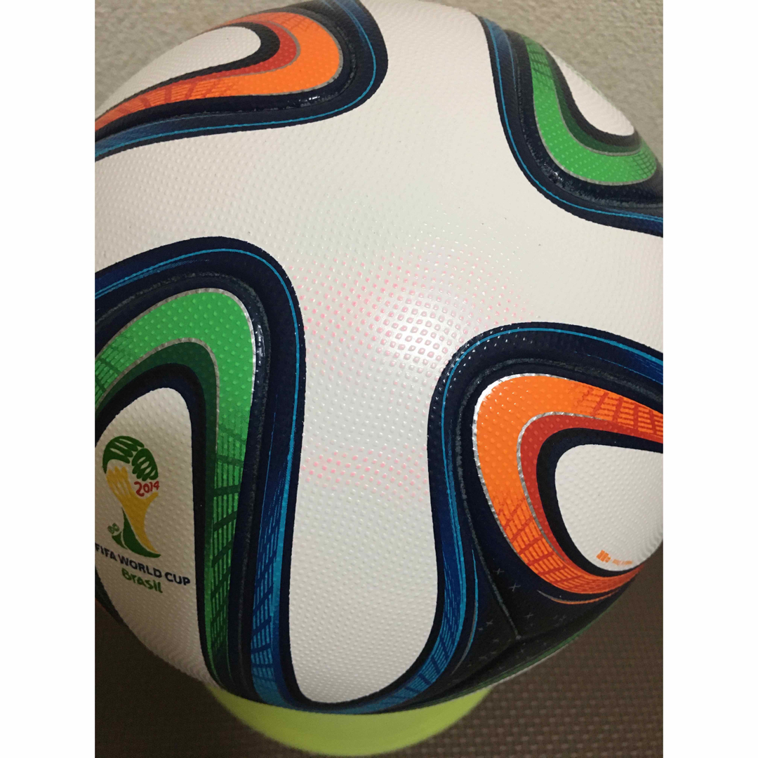 鑑賞用 国内正規品 2014年W杯 adidas ブラズーカ 公式試合球