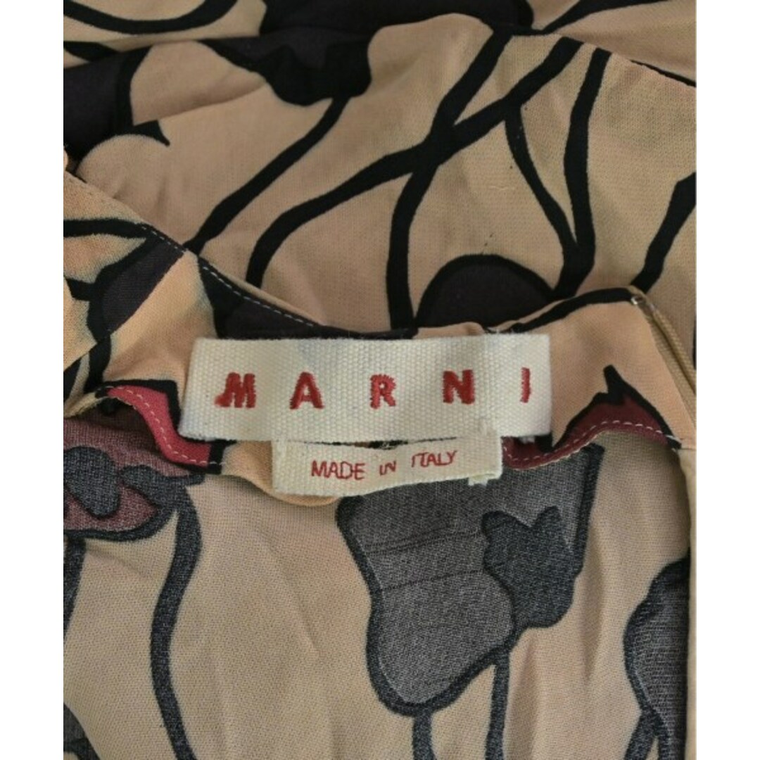 Marni(マルニ)のMARNI マルニ ブラウス -(XS位) ベージュx赤x黒等(総柄) 【古着】【中古】 レディースのトップス(シャツ/ブラウス(長袖/七分))の商品写真