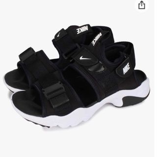 ナイキ(NIKE)の美品　NIKE キャニオン　スポーツサンダル23(サンダル)