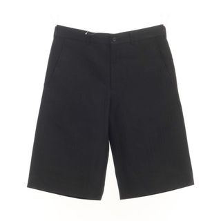 コムデギャルソンオムプリュス(COMME des GARCONS HOMME PLUS)の【中古】コムデギャルソンオムプリュス COMME des GARCONS HOMME PLUS 2023年春夏 レーヨンウール シャドウストライプ ショートパンツ ブラック【サイズS】【メンズ】(ショートパンツ)