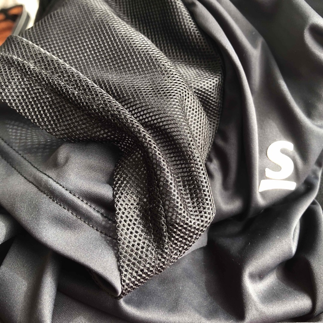 Srixon(スリクソン)のSRIXON 変わりデザイン テニスウェア Tシャツ スポーツ/アウトドアのテニス(ウェア)の商品写真