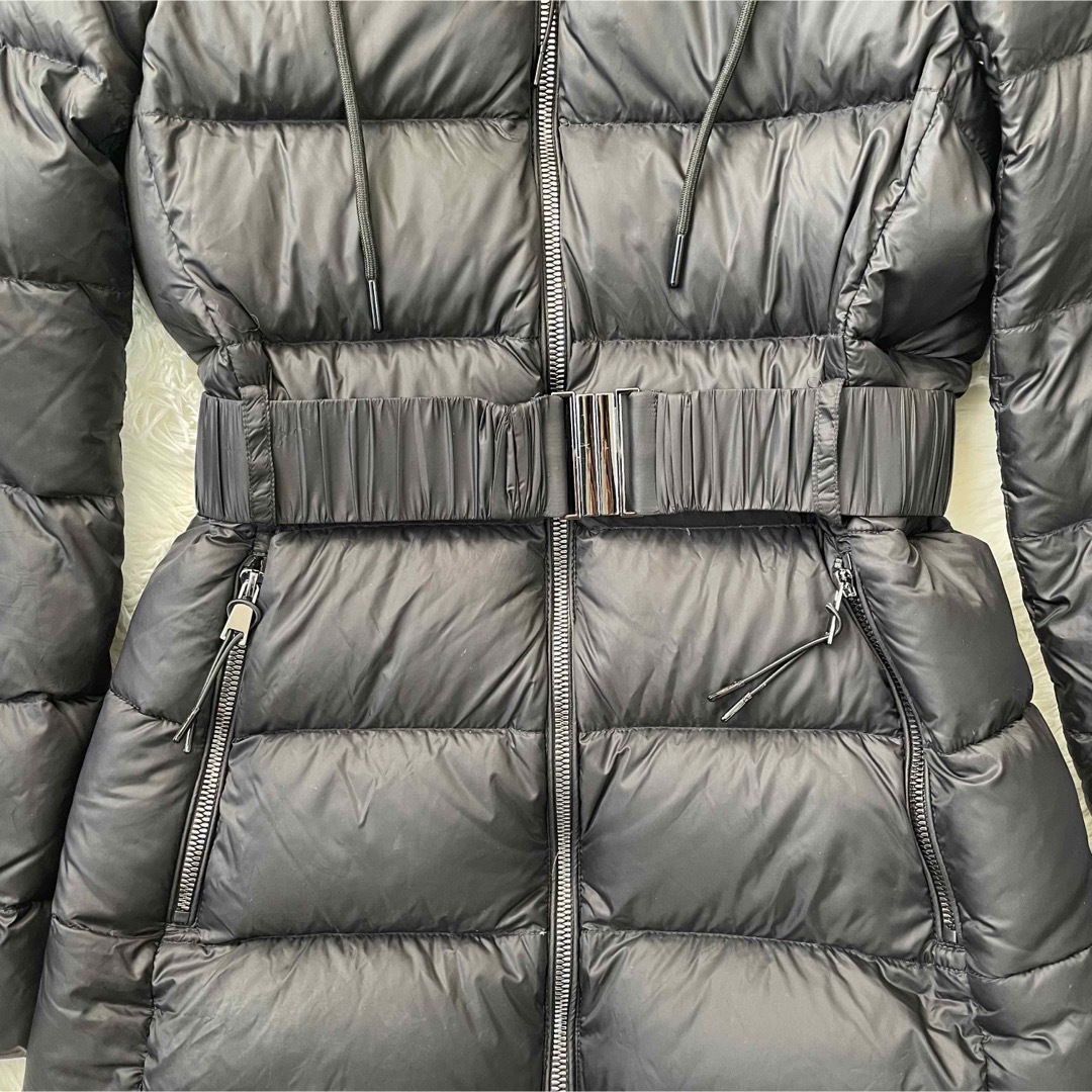 美品 ZARA ザラ ダウンジャケット ベルト ファー付き S 黒 美品 ZARA ザラ ダウンジャケット ベルト ファー付き S 黒