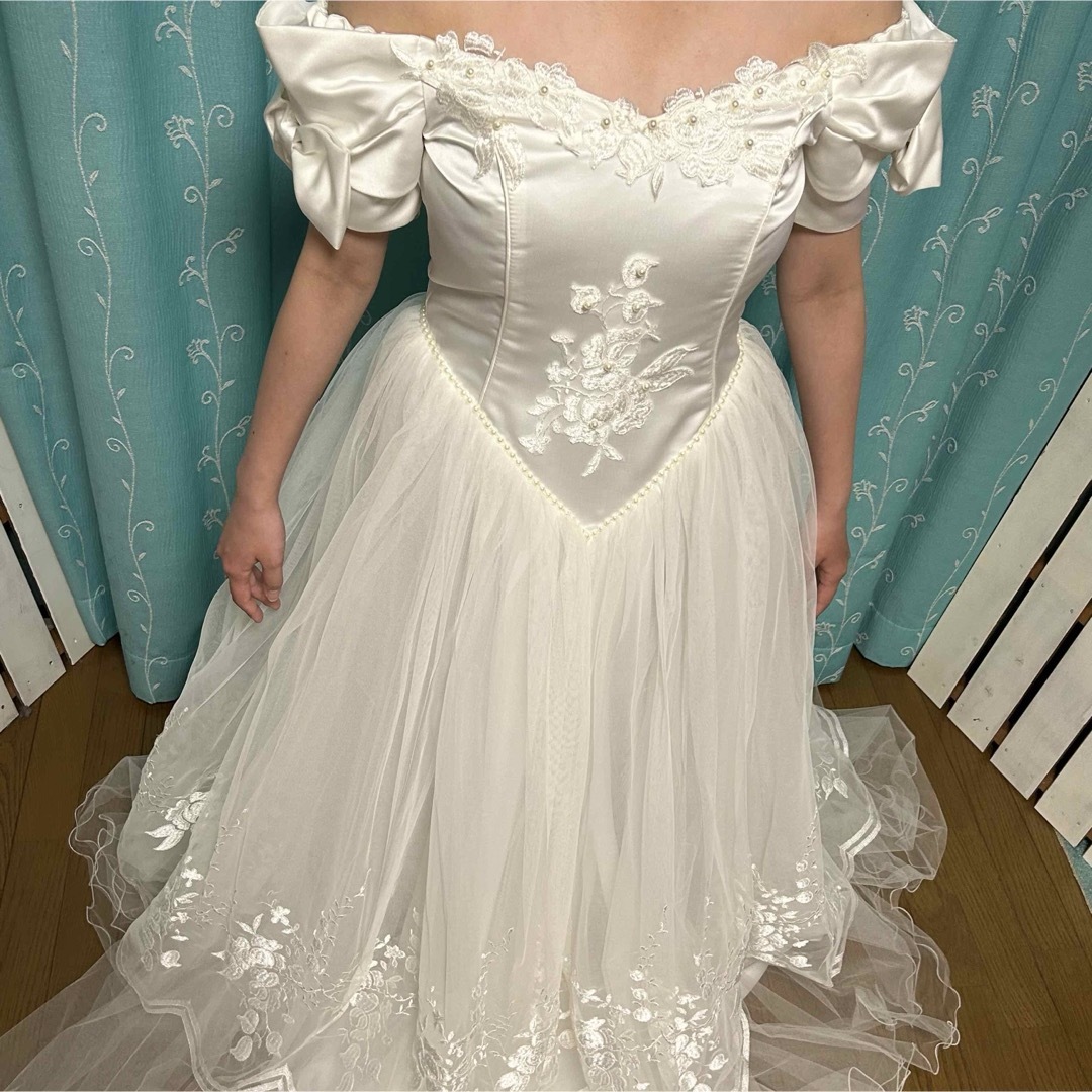 ウェディングドレス　ホワイト　可愛い レディースのフォーマル/ドレス(ウェディングドレス)の商品写真