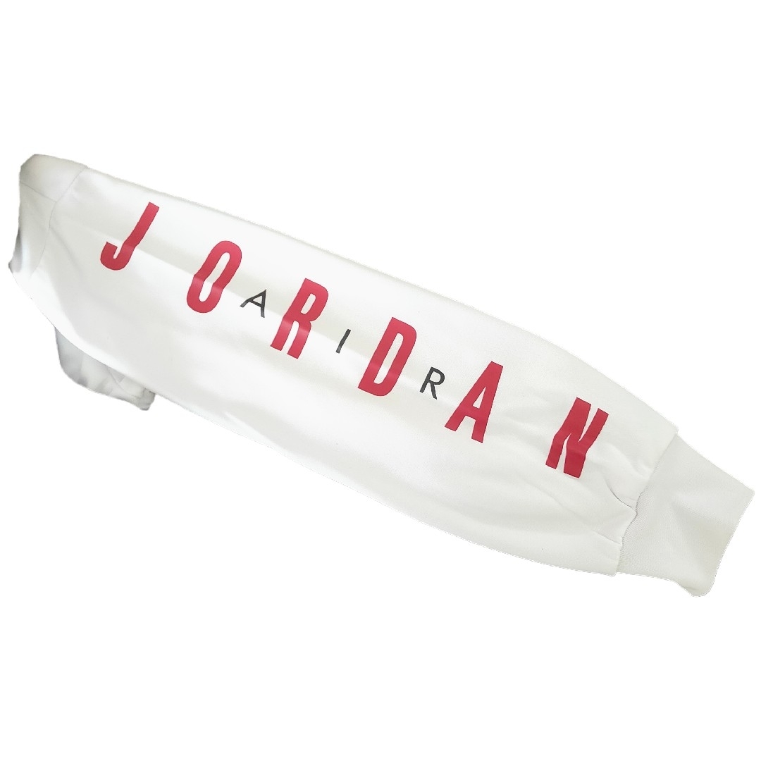 Jordan Brand（NIKE）(ジョーダン)の未使用品　エアジョーダン　ジャケット　キッズ　110-116　ナイキ　裏起毛 キッズ/ベビー/マタニティのキッズ服男の子用(90cm~)(ジャケット/上着)の商品写真