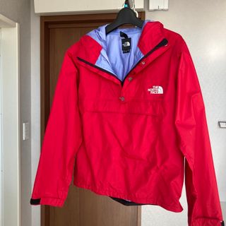 ザノースフェイス(THE NORTH FACE)の【美品】ノースフェイス　THE NORTH FACE マウンテンパーカー(マウンテンパーカー)