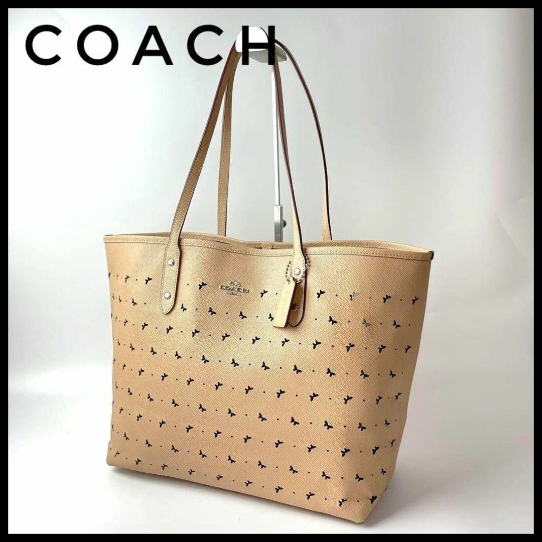 新作　コーチ　COACH　トートバッグ　バタフライレザー　レディース　ベージュバッグ