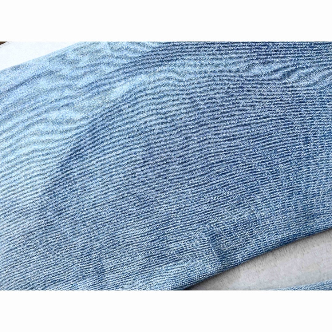 UNIQLO(ユニクロ)のUNIQLO ストレッチスリムストレートジーンズ（丈標準70cm） ブルー 28 レディースのパンツ(デニム/ジーンズ)の商品写真