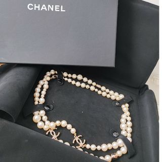 CHANEL ロング　パールネックレス　定番　真珠　稀少　シャネル　CCロゴ