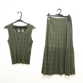 プリーツプリーズPLEATS PLEASE 上下セットアップ　美品　カーキ