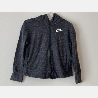 ナイキ(NIKE)のNIKE(ナイキ)パーカー　上着(ジャケット/上着)